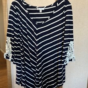 FINAL MARKDOWN Roommates 3/4 Sleeve detailed Blouse 1x